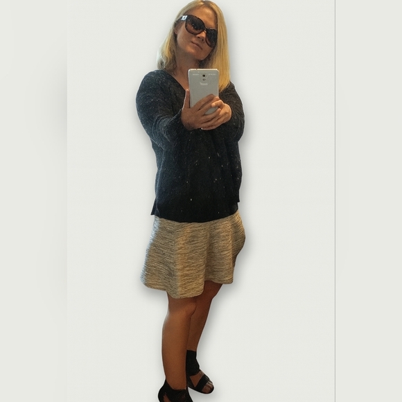 LOFT Tweed Skirt | Size 4P | Black & White Petite Workwear - Picture 5 of 5